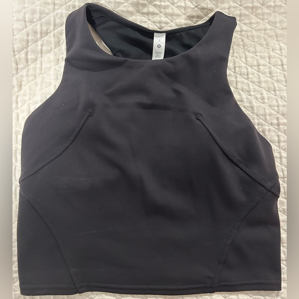 Lululemon top!